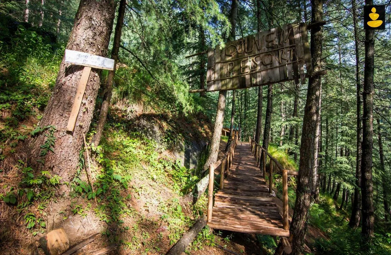 Σαλέ Livingstone Ojuven Treehouses Σίμλα