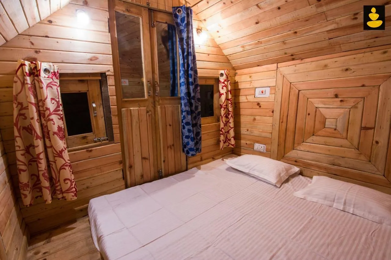 Chalet Livingstone Ojuven Treehouses Shimla